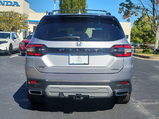 Certified 2023 Honda Pilot Touring image 4