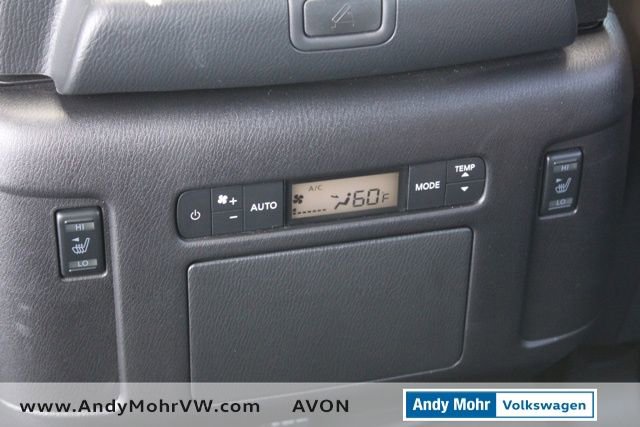 Used 2024 Nissan Armada Platinum w/ Captain's Chairs Package image 31