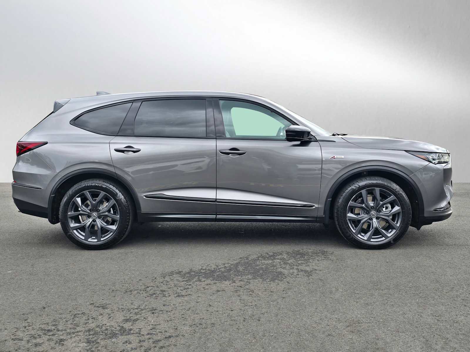 Used 2023 Acura MDX A-Spec AWD/4WD image 2