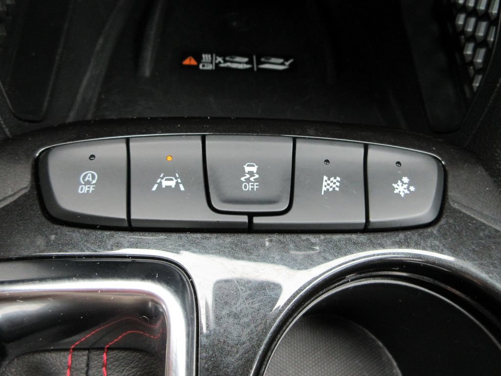Certified 2024 Chevrolet TrailBlazer RS w/ Convenience Package FWD image 29