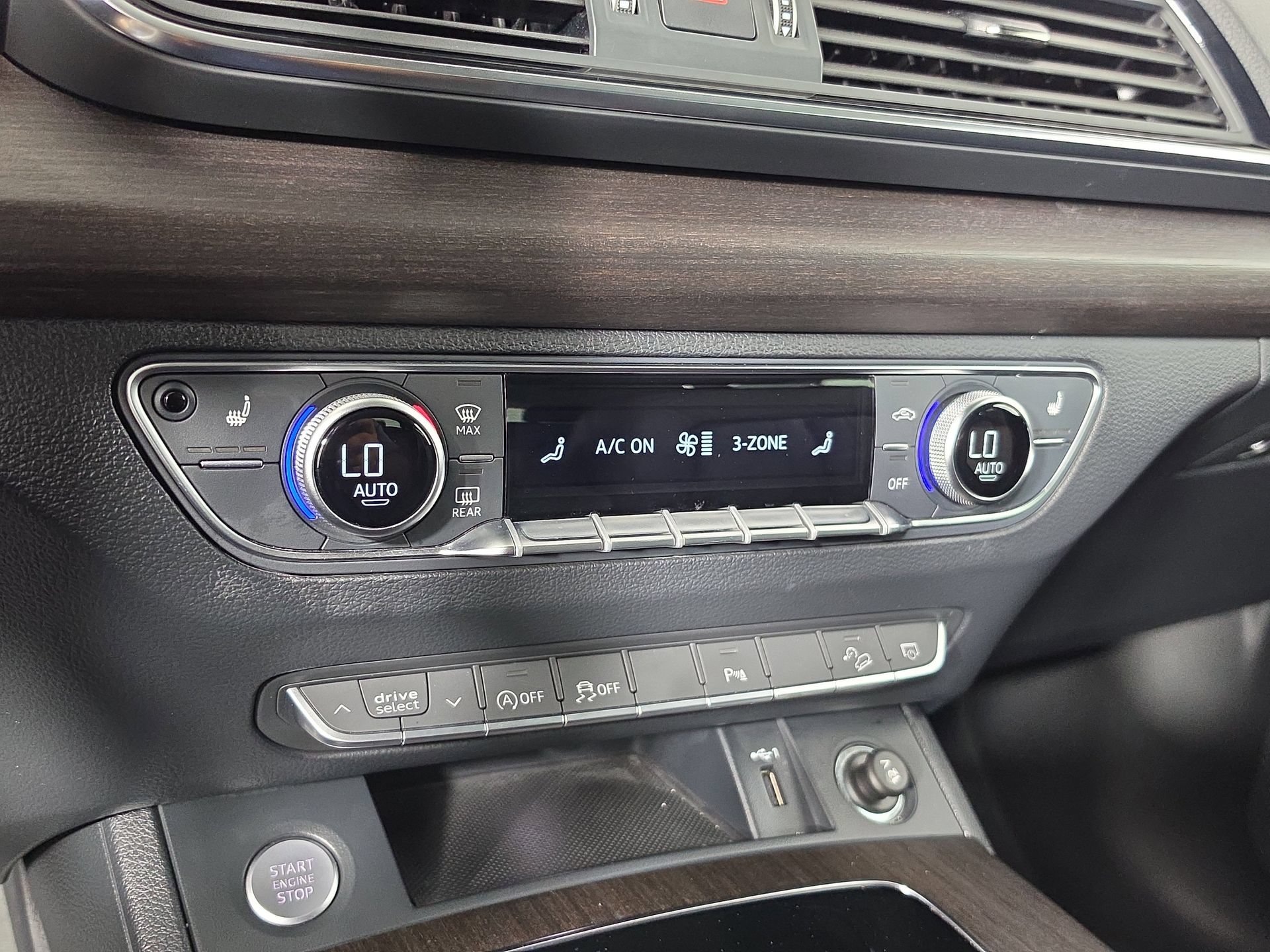 Certified 2023 Audi Q5 Premium Plus w/ Convenience Package AWD/4WD image 27