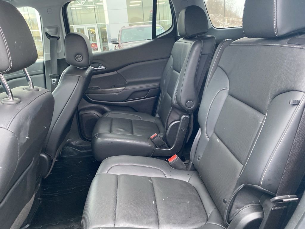 Used 2023 GMC Acadia SLT w/ Elevation Edition image 19