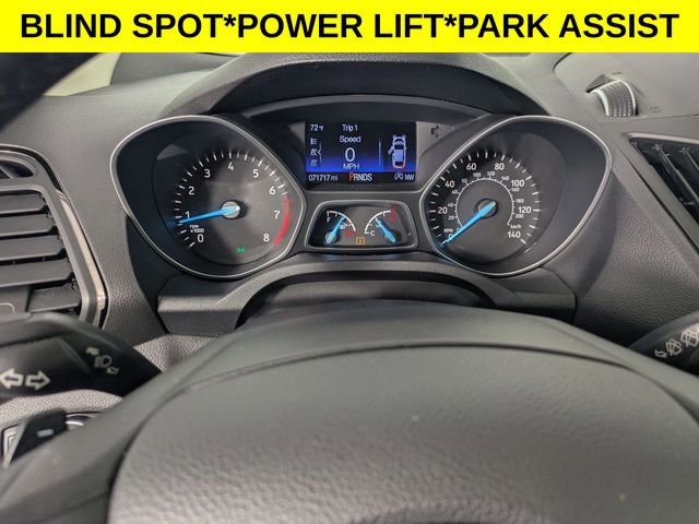 Used 2017 Ford Escape Titanium FWD image 16