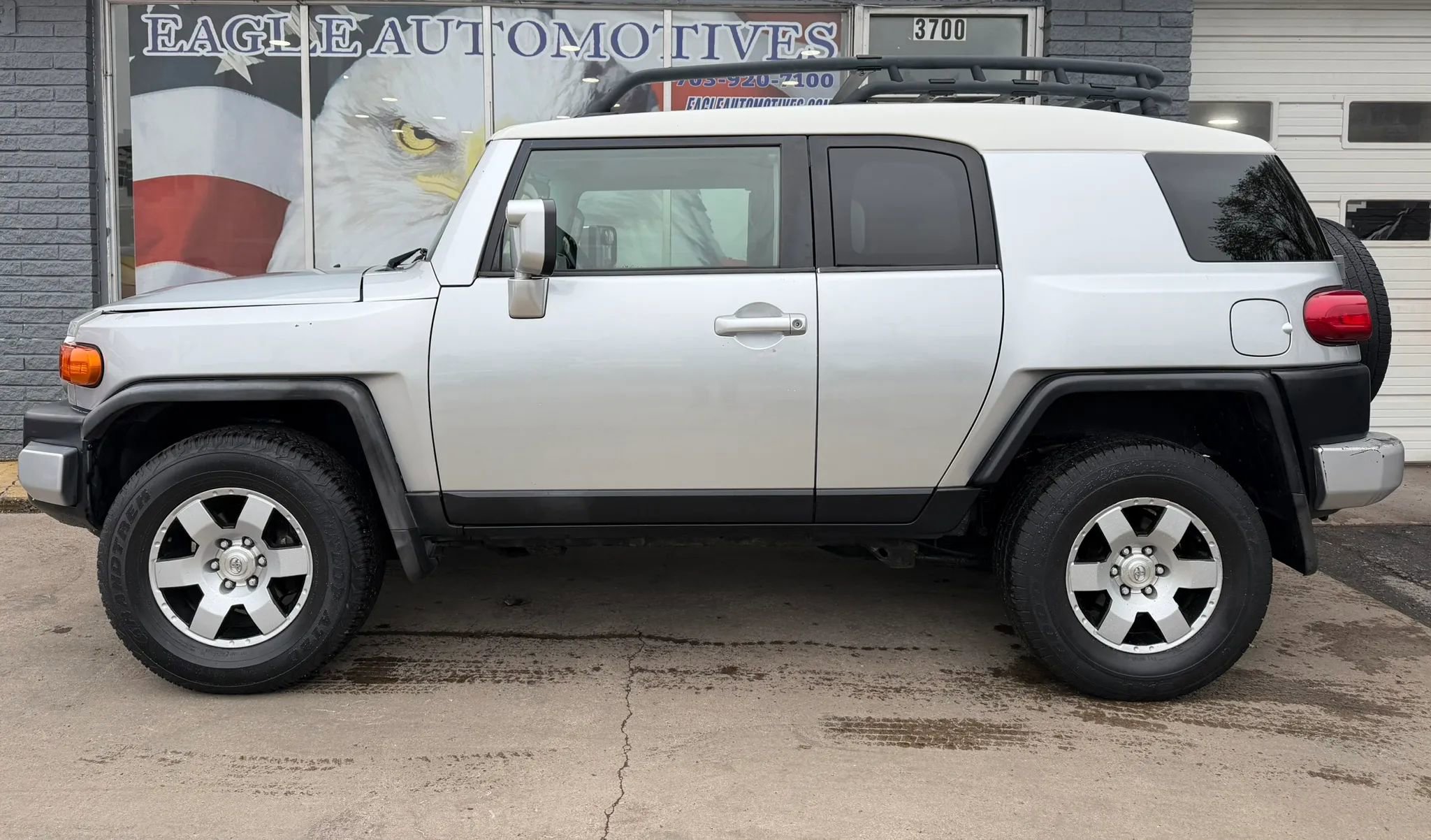 Used 2007 Toyota FJ Cruiser 4WD image 6