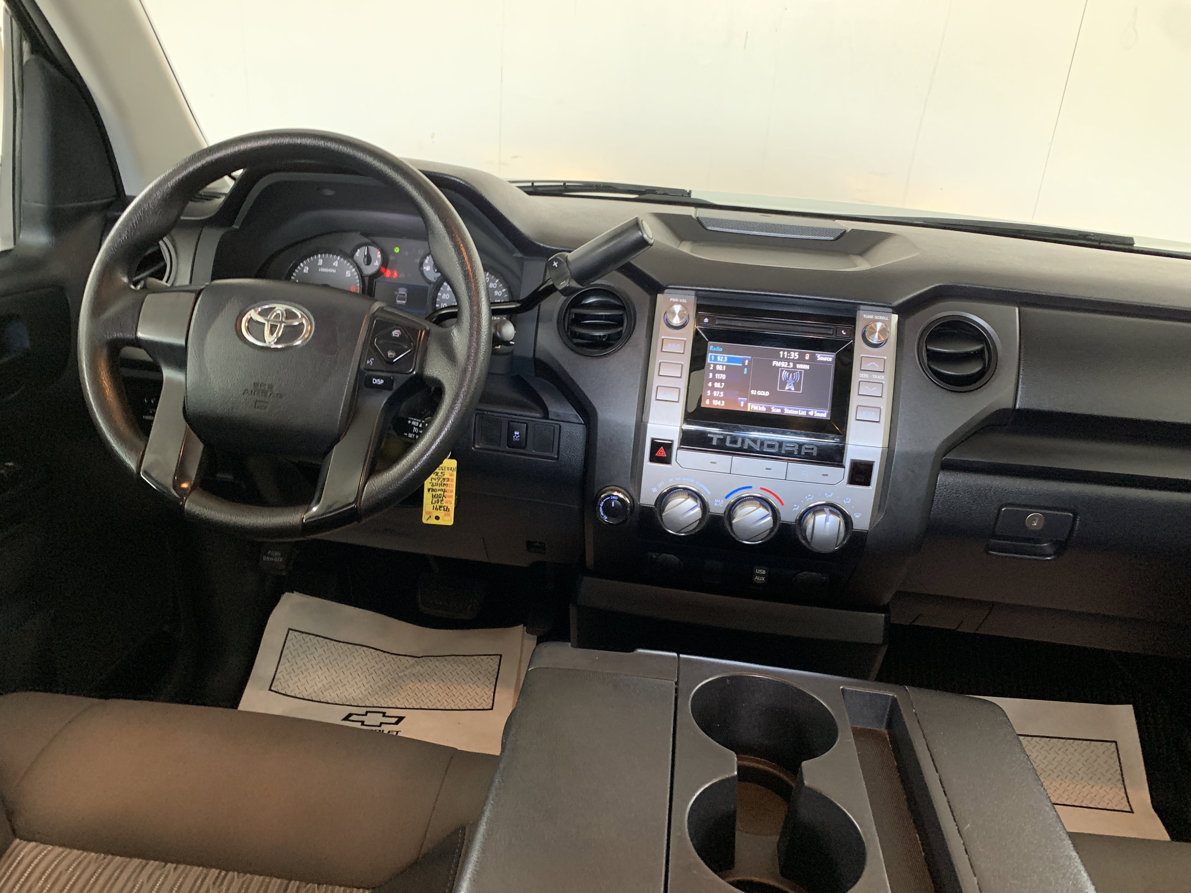 Used 2017 Toyota Tundra SR image 17