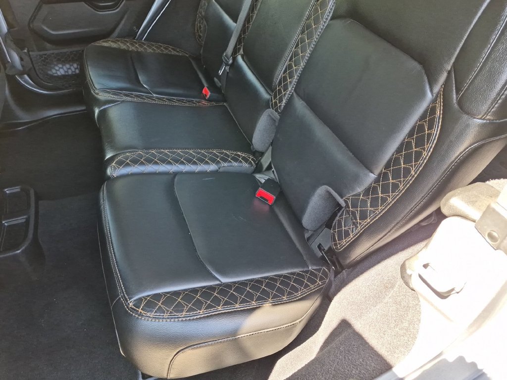Certified 2020 Jeep Wrangler Unlimited Sahara AWD/4WD image 20