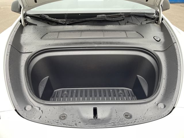 Used 2023 Tesla Model Y Performance AWD/4WD image 31