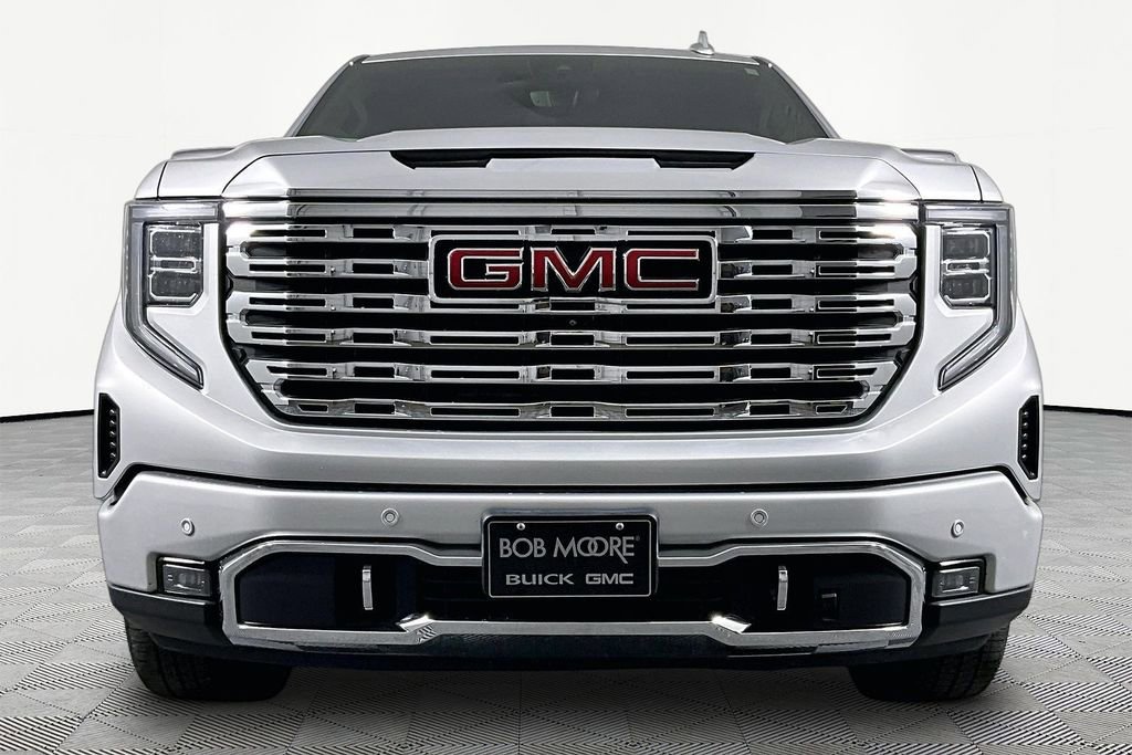 Used 2022 GMC Sierra 1500 Denali w/ Denali Reserve Package RWD image 2