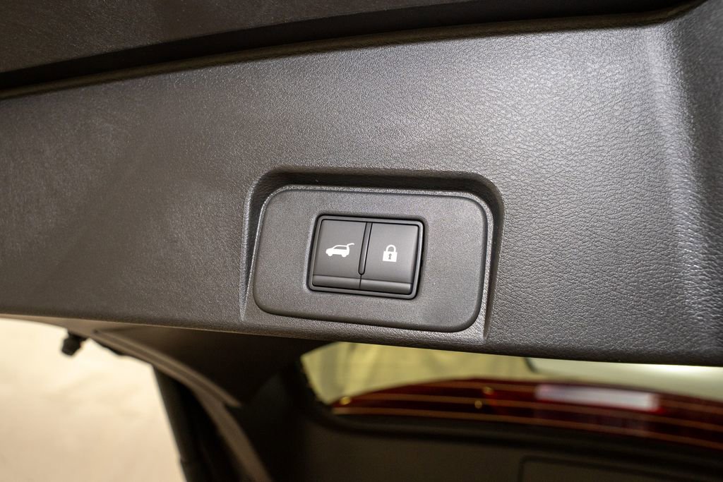 New 2026 Nissan Rogue SV image 7