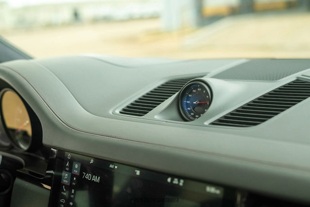 Used 2019 Porsche Cayenne Turbo image 34