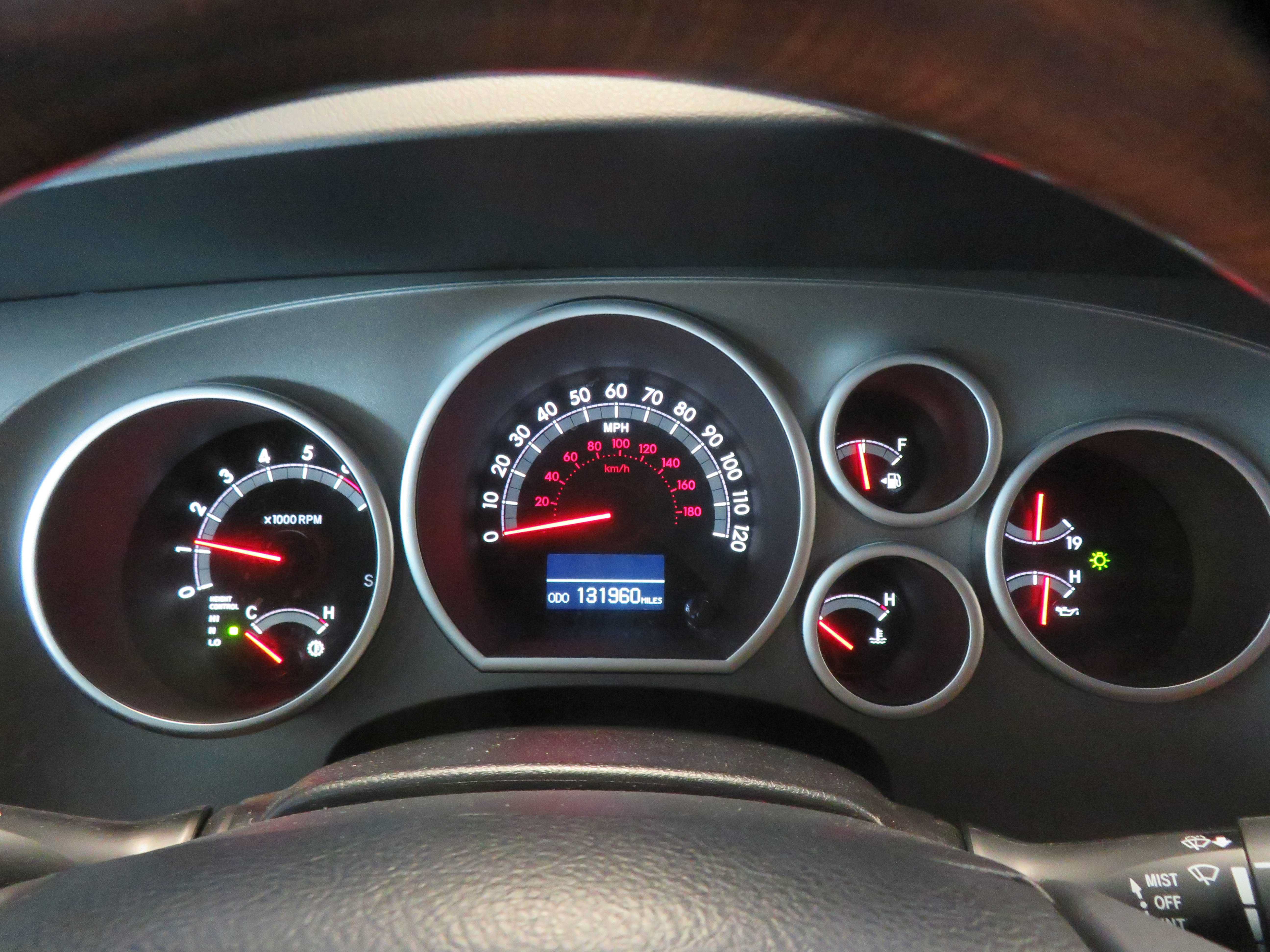 Used 2017 Toyota Sequoia Platinum RWD image 33
