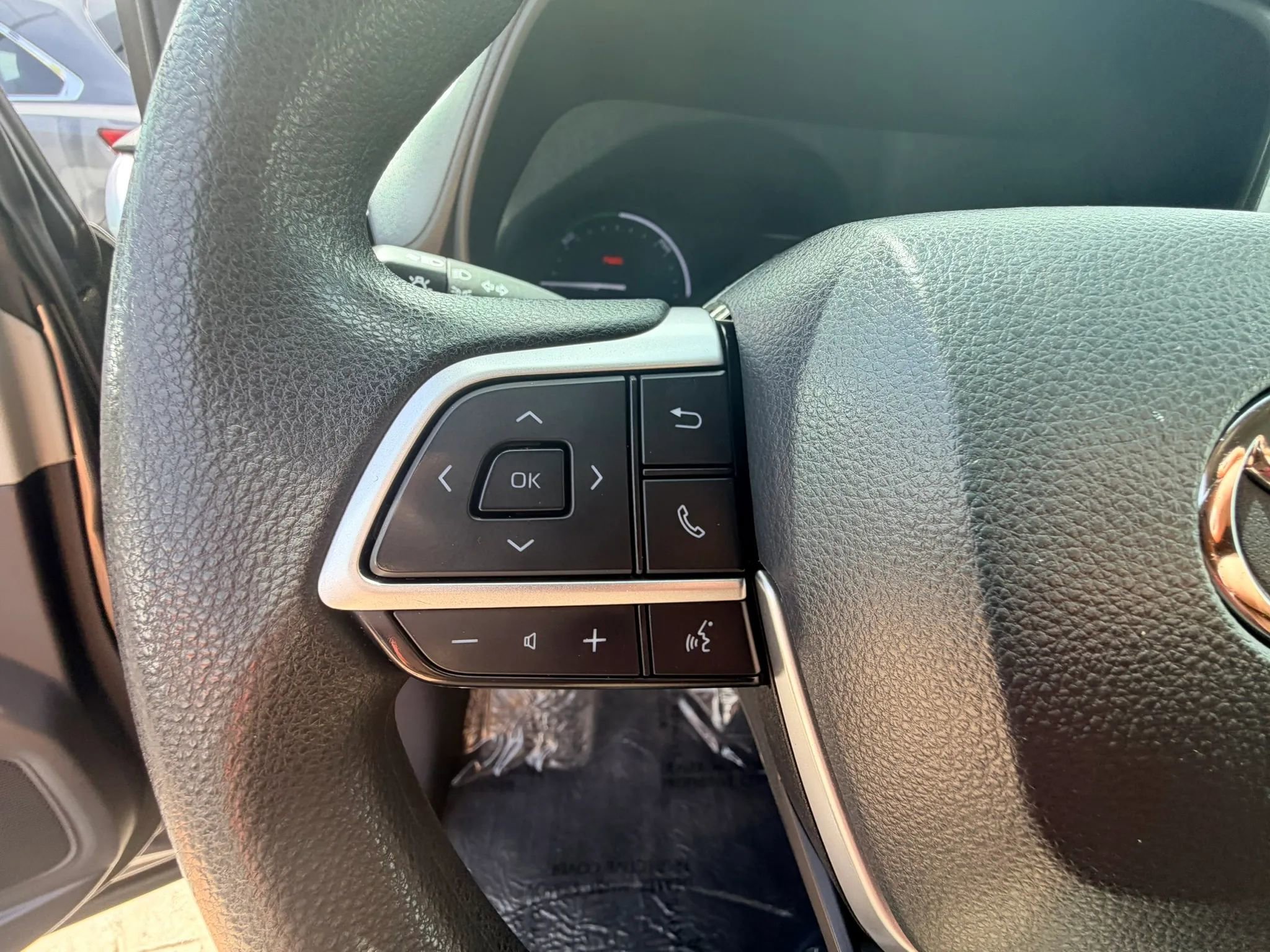 Used 2021 Toyota Sienna LE AWD/4WD image 12