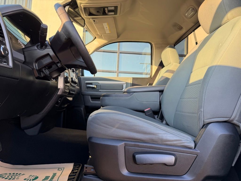 Used 2014 RAM 1500 Express image 11