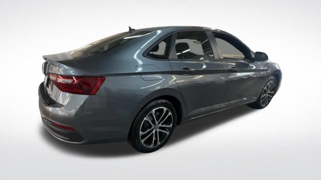 Certified 2023 Volkswagen Jetta Sport FWD image 9