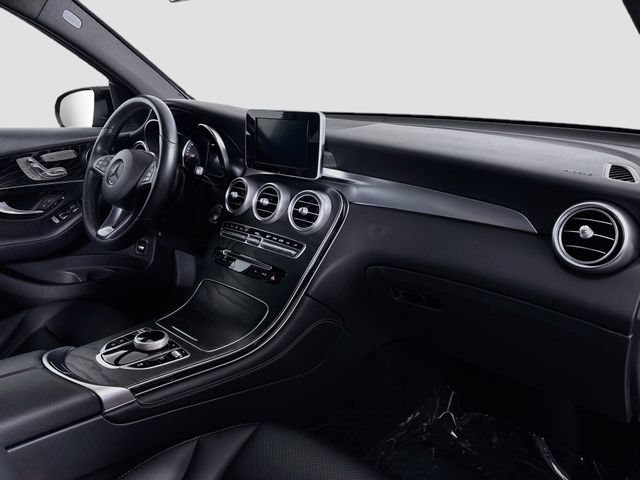 Used 2018 Mercedes-Benz GLC 300 4MATIC image 28