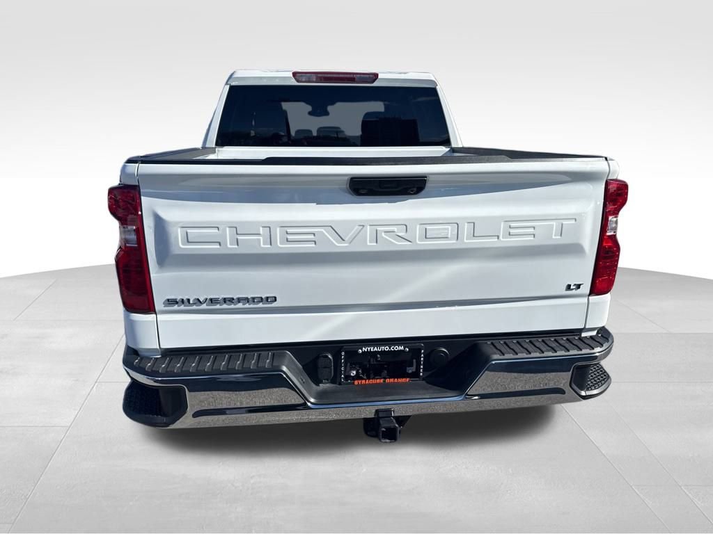 Used 2025 Chevrolet Silverado 1500 LT image 4