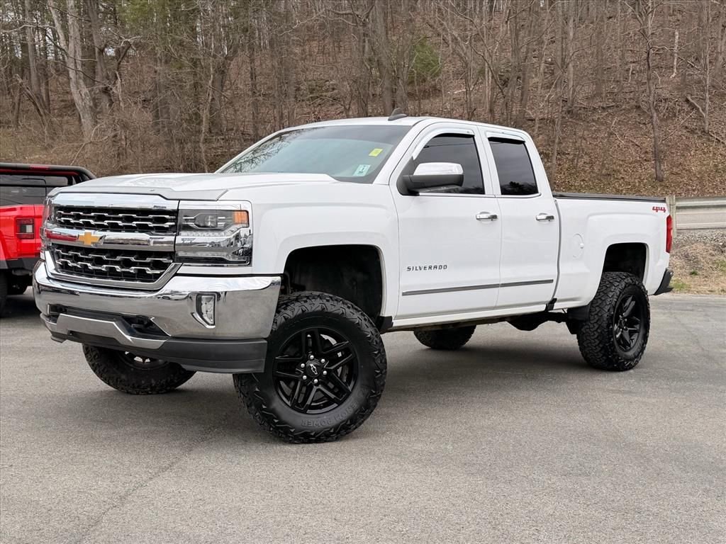 Used 2018 Chevrolet Silverado 1500 LTZ image 2