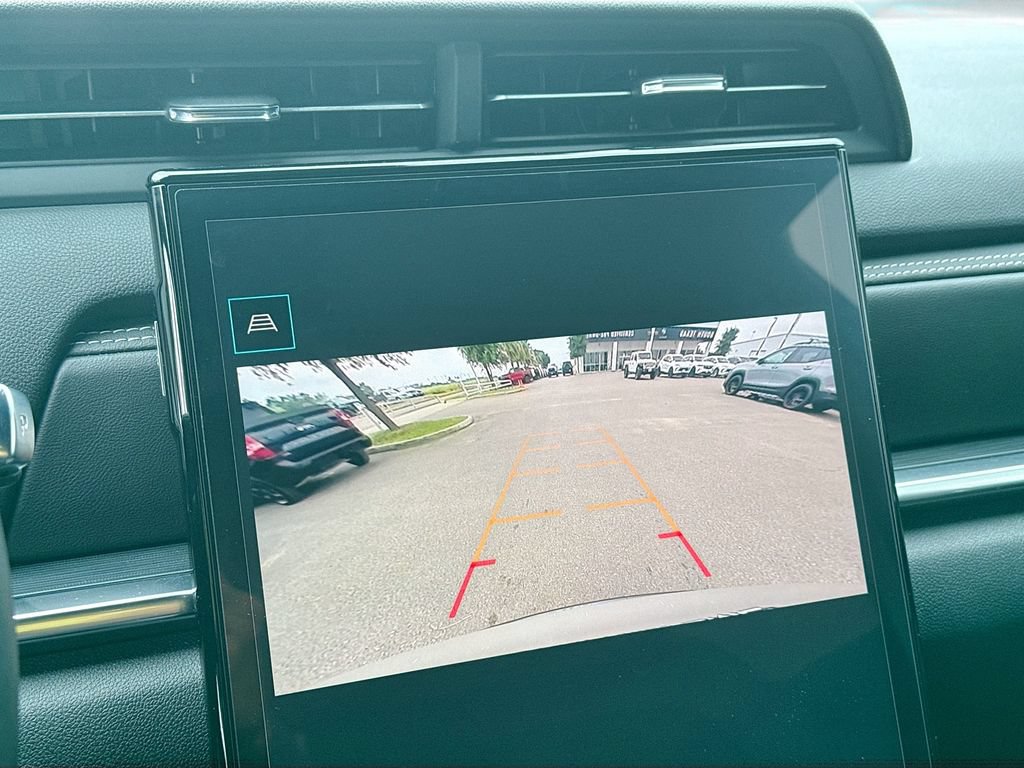 Used 2025 GMC Terrain Elevation w/ Elevation Premium Package AWD/4WD image 17