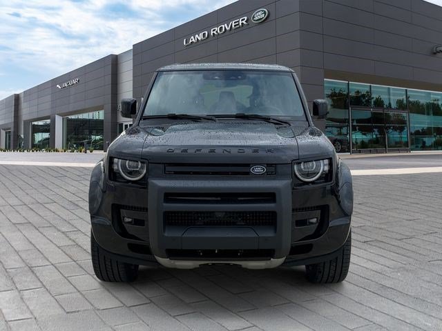 New 2026 Land Rover Defender 130 V8 AWD/4WD image 8