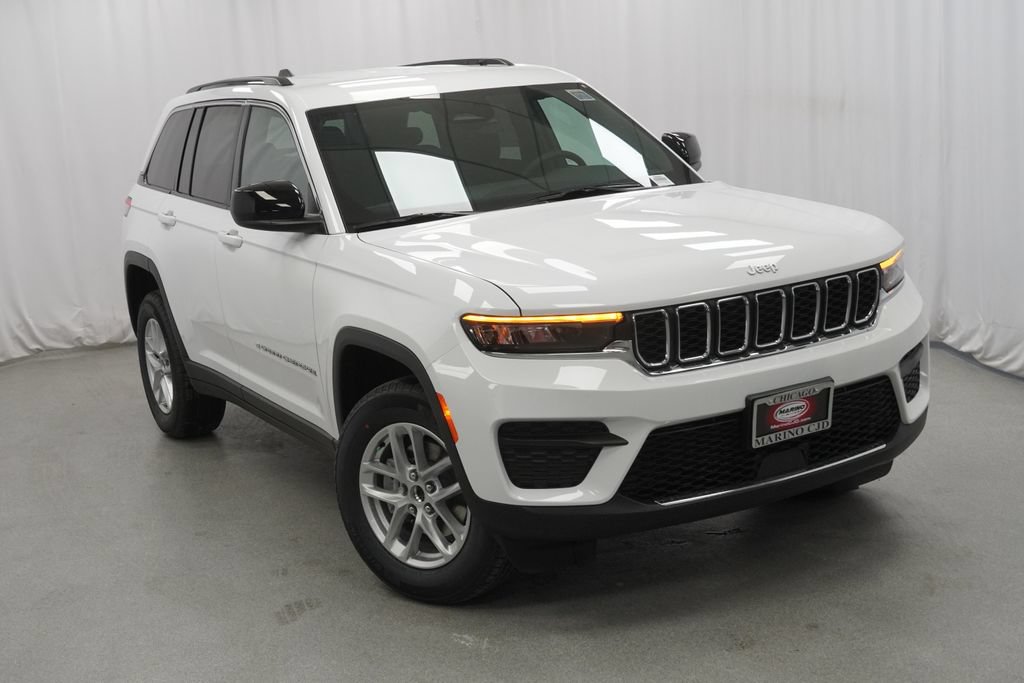 New 2026 Jeep Grand Cherokee Laredo AWD/4WD image 8