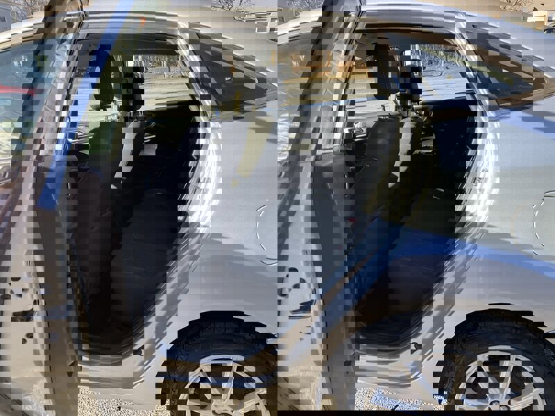 Used 2016 Ford Fiesta SE w/ Equipment Group 201A image 11