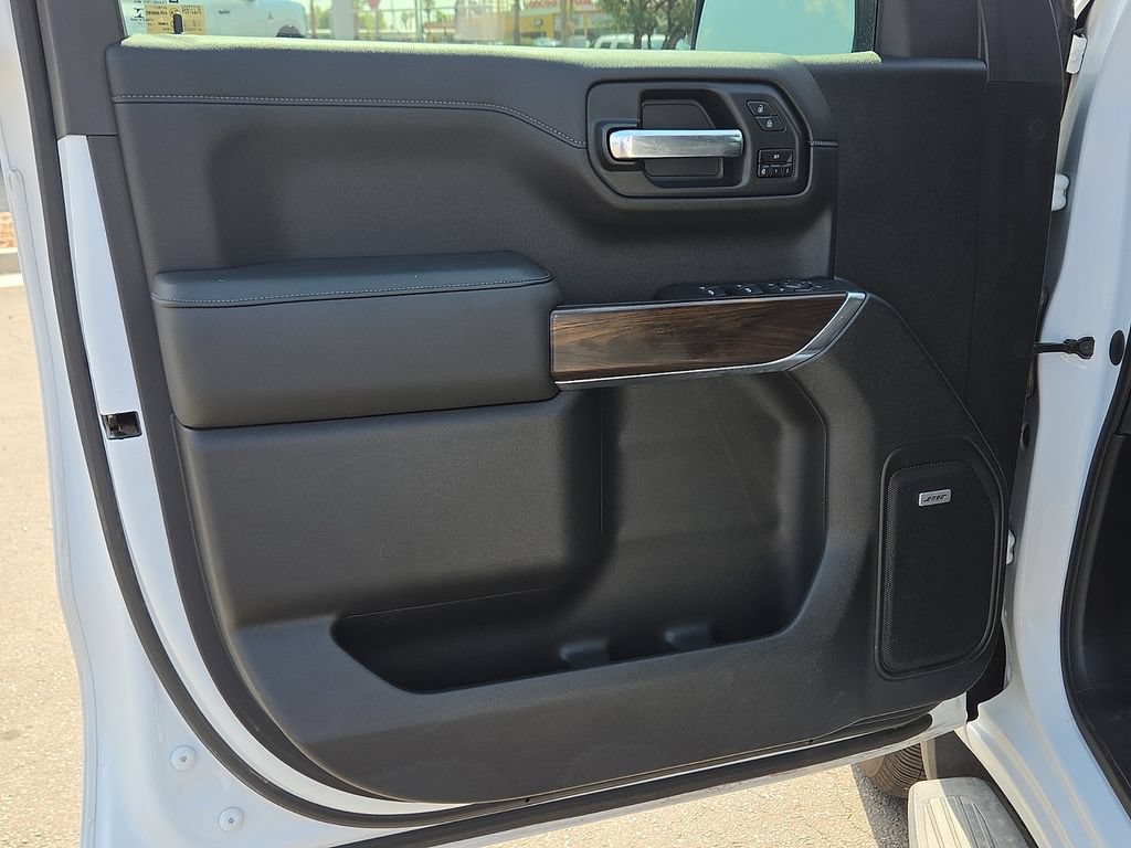 Used 2020 GMC Sierra 1500 SLT w/ SLT Premium Plus Package AWD/4WD image 13