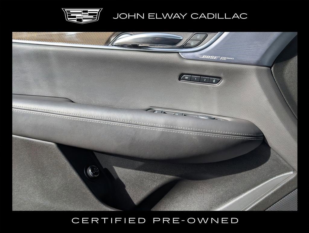 Certified 2024 Cadillac XT6 Sport w/ LPO, ONYX Package image 11