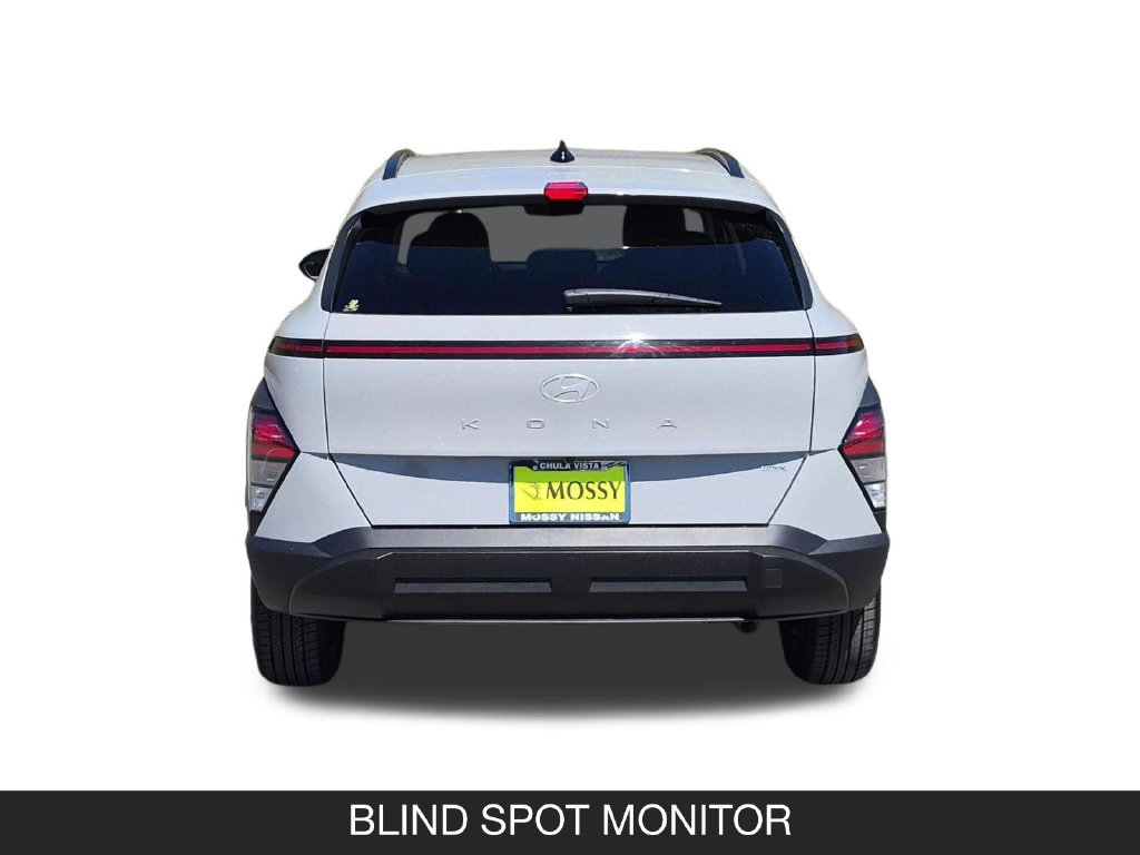 Used 2024 Hyundai Kona SEL AWD/4WD image 8