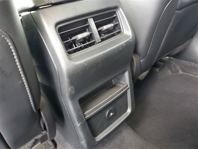 Certified 2024 Ford Edge SEL image 30