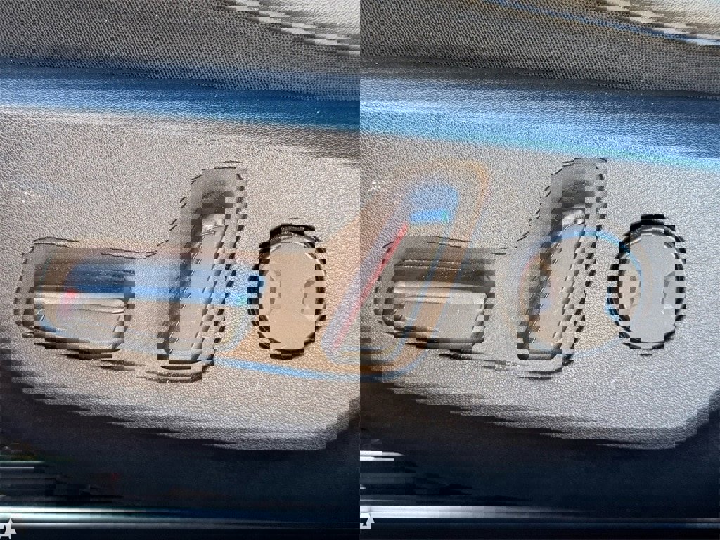 Used 2022 Kia EV6 GT-Line w/ GT-Line Suede Seat Package image 17