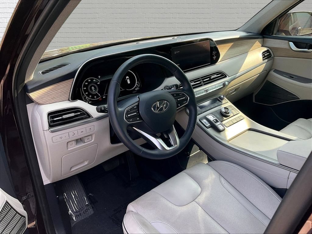Used 2022 Hyundai Palisade Limited FWD image 14