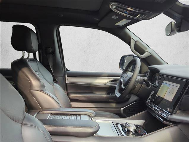 Used 2024 Jeep Wagoneer Series II image 21