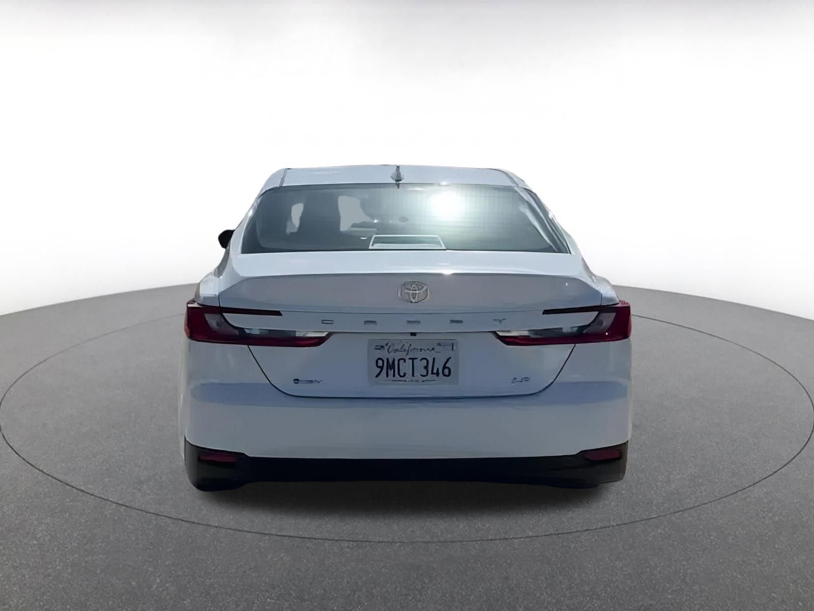 Used 2025 Toyota Camry LE image 12