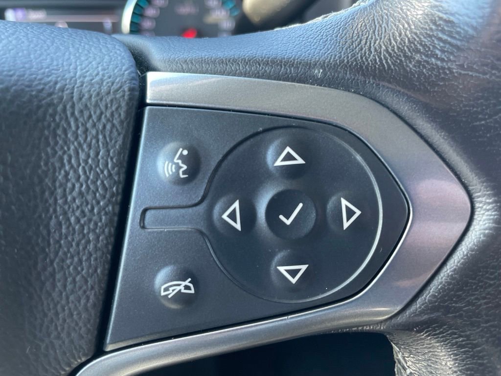 Used 2018 Chevrolet Silverado 1500 LT w/ All Star Edition AWD/4WD image 16