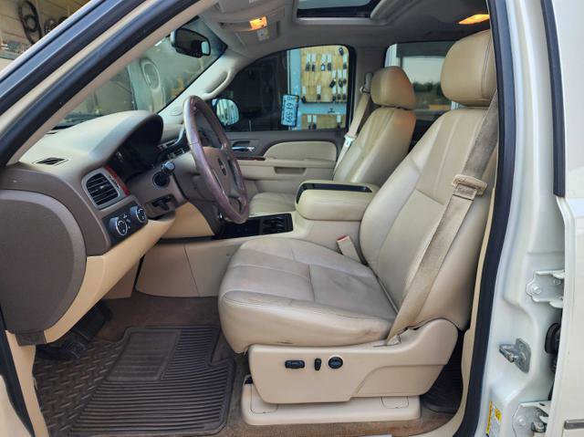 Used 2013 GMC Sierra 1500 SLT w/ SLT White Diamond Edition AWD/4WD image 13