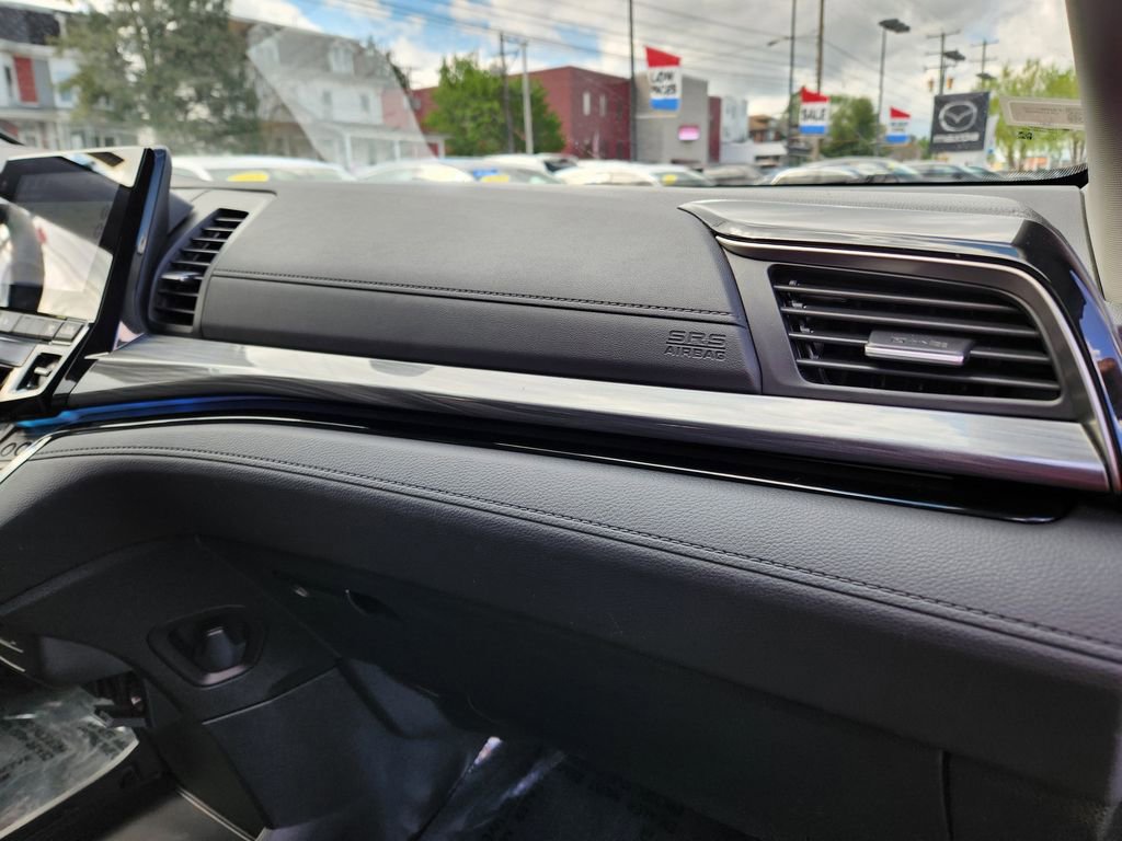 Used 2023 Honda Odyssey Elite image 18