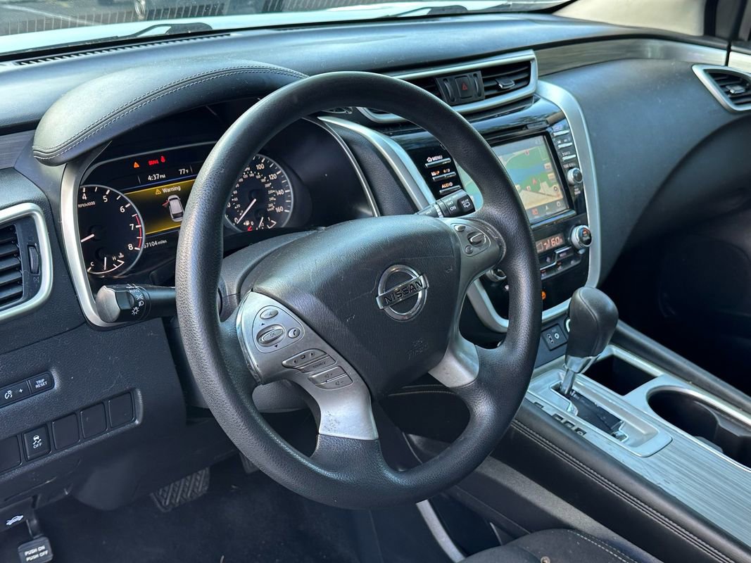 Used 2018 Nissan Murano S image 12