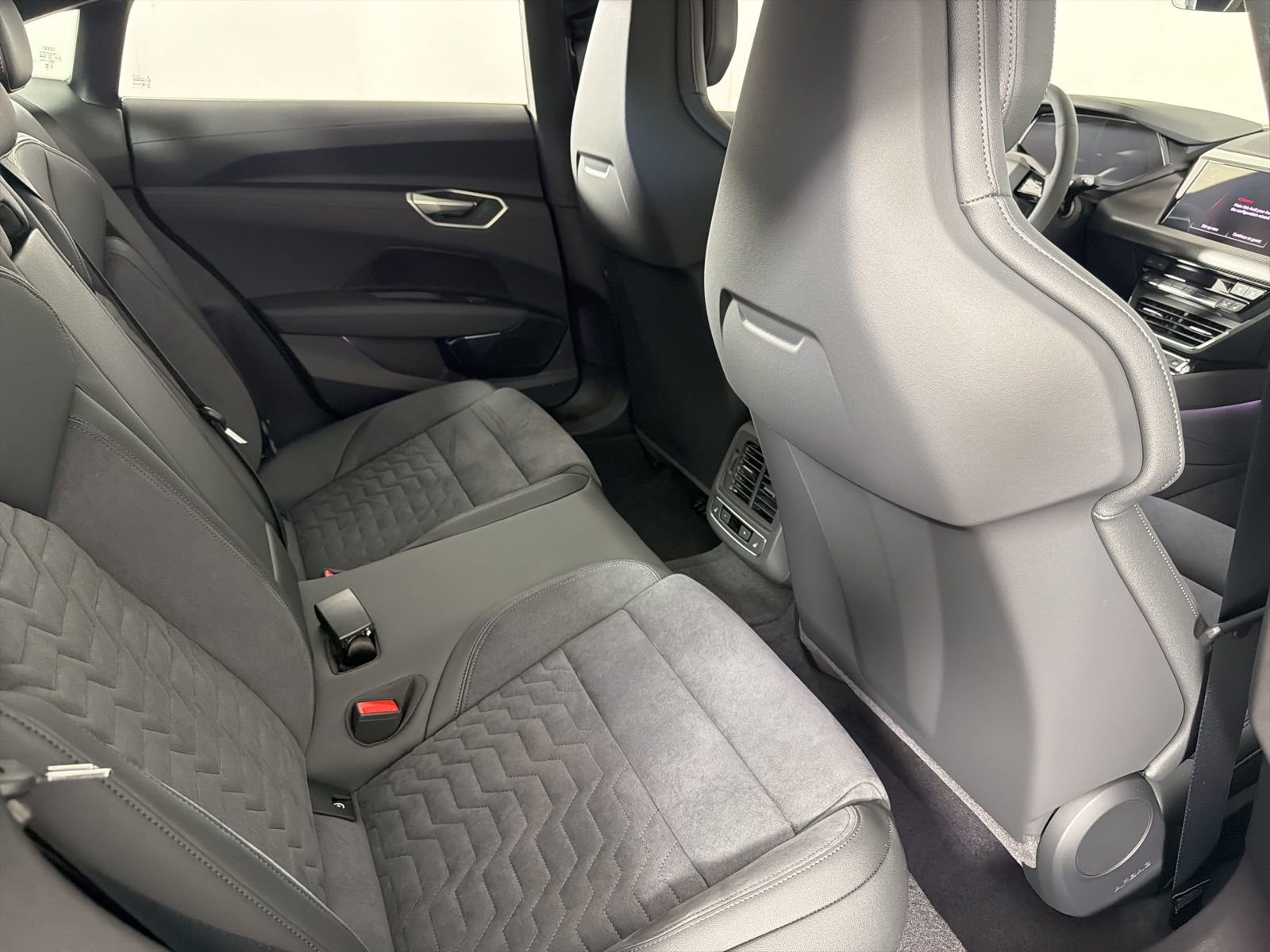 New 2026 Audi S e-tron GT Prestige AWD/4WD image 13