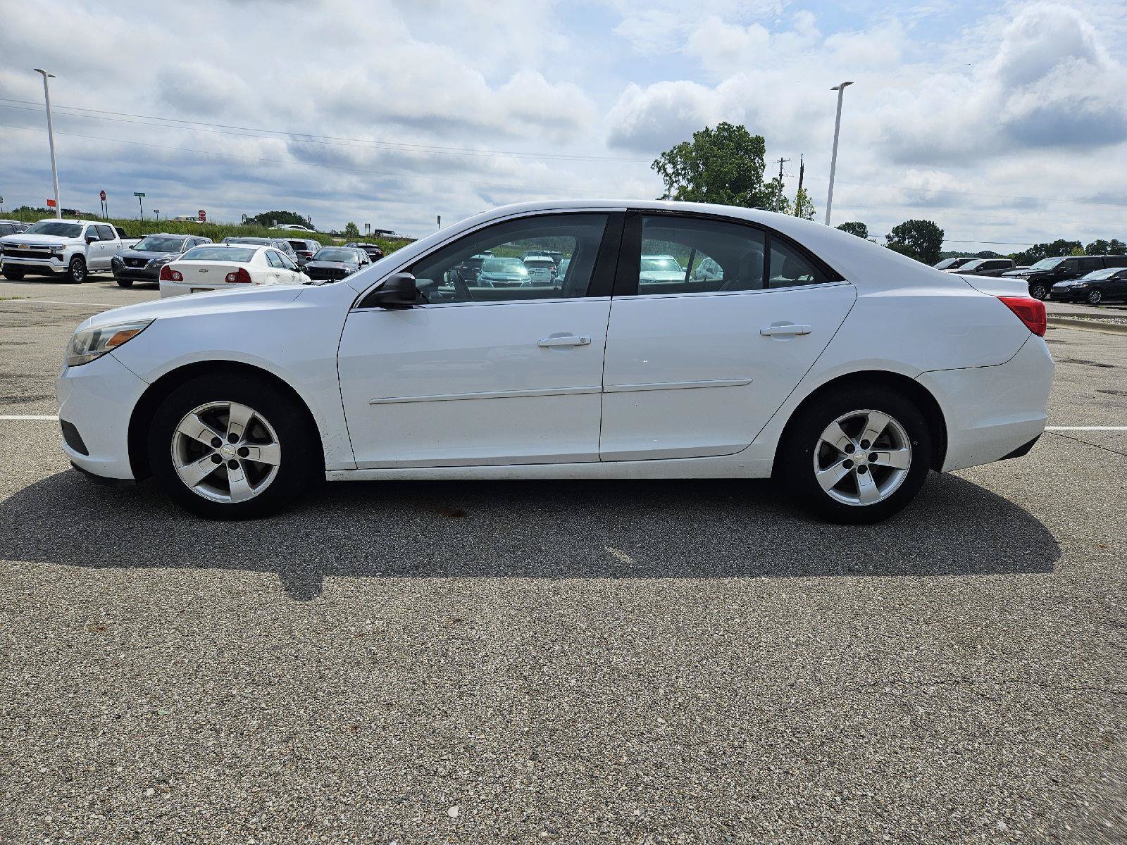 Used 2013 Chevrolet Malibu LS w/ Protection Package FWD image 4