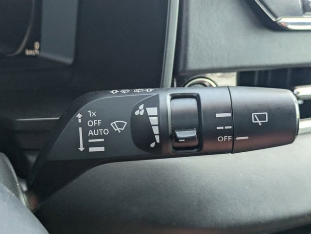 Used 2024 Mitsubishi Outlander SE image 31