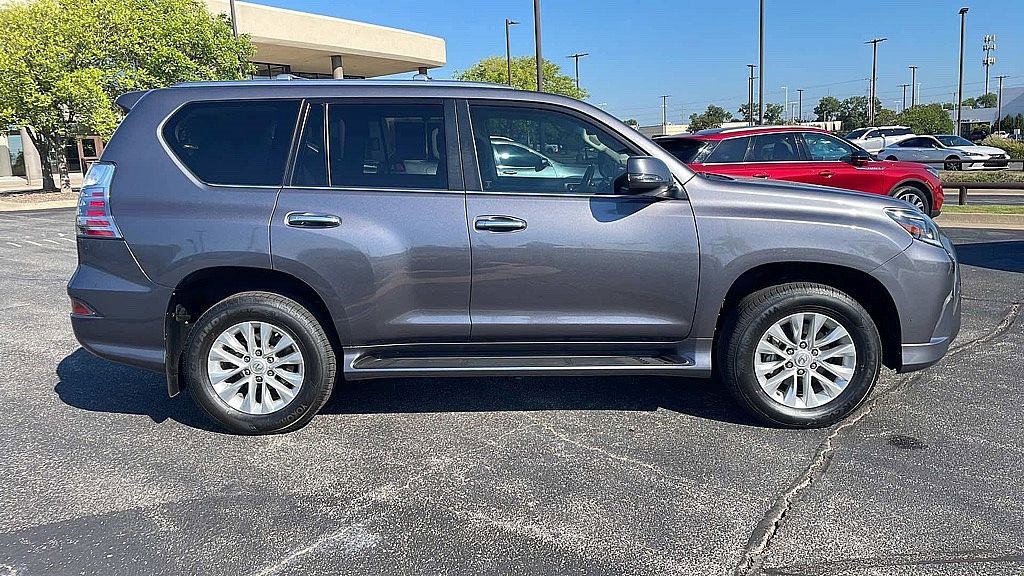 Certified 2023 Lexus GX 460 Premium image 2