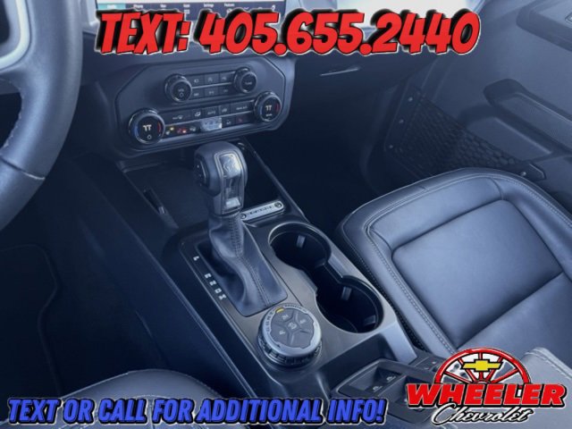 Used 2025 Ford Bronco Outer Banks image 25