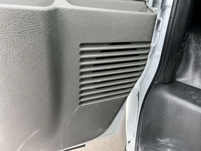 New 2025 GMC Savana 3500 w/ Power Convenience Package image 21