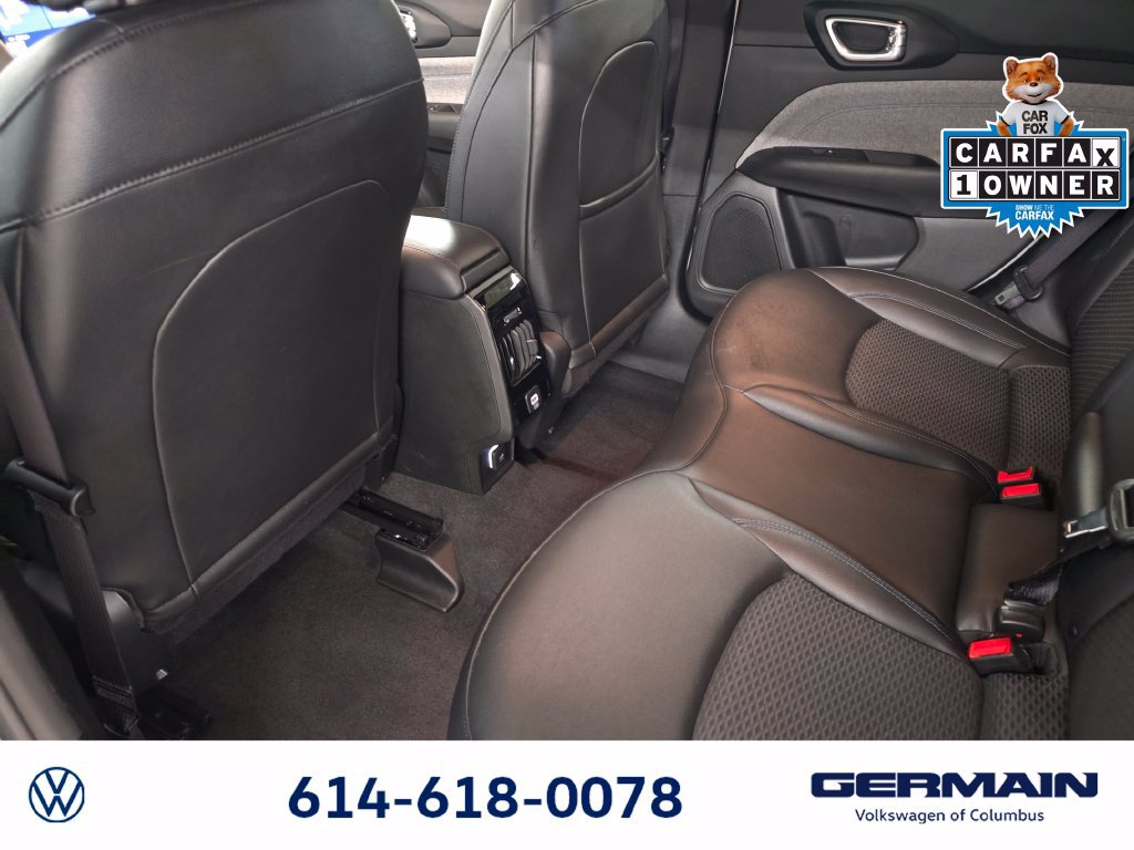 Used 2025 Jeep Compass Latitude AWD/4WD image 21