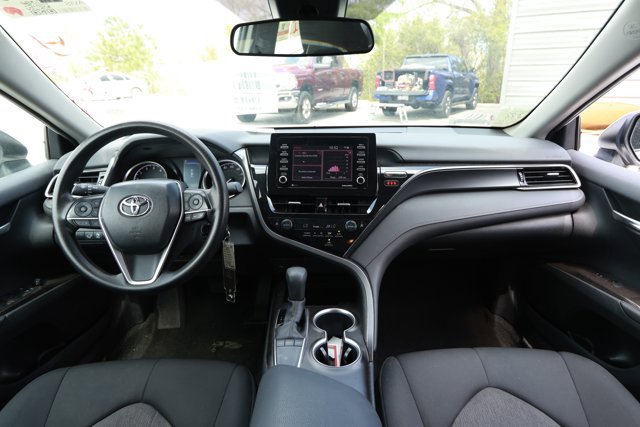 Used 2024 Toyota Camry LE FWD image 29