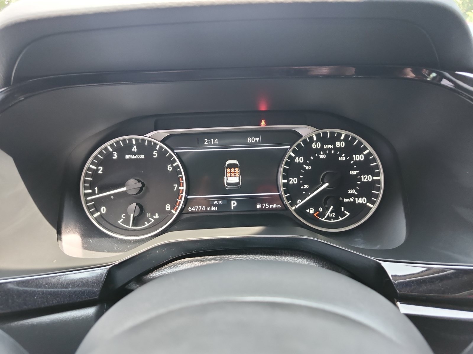 Used 2023 Nissan Pathfinder SL AWD/4WD image 17