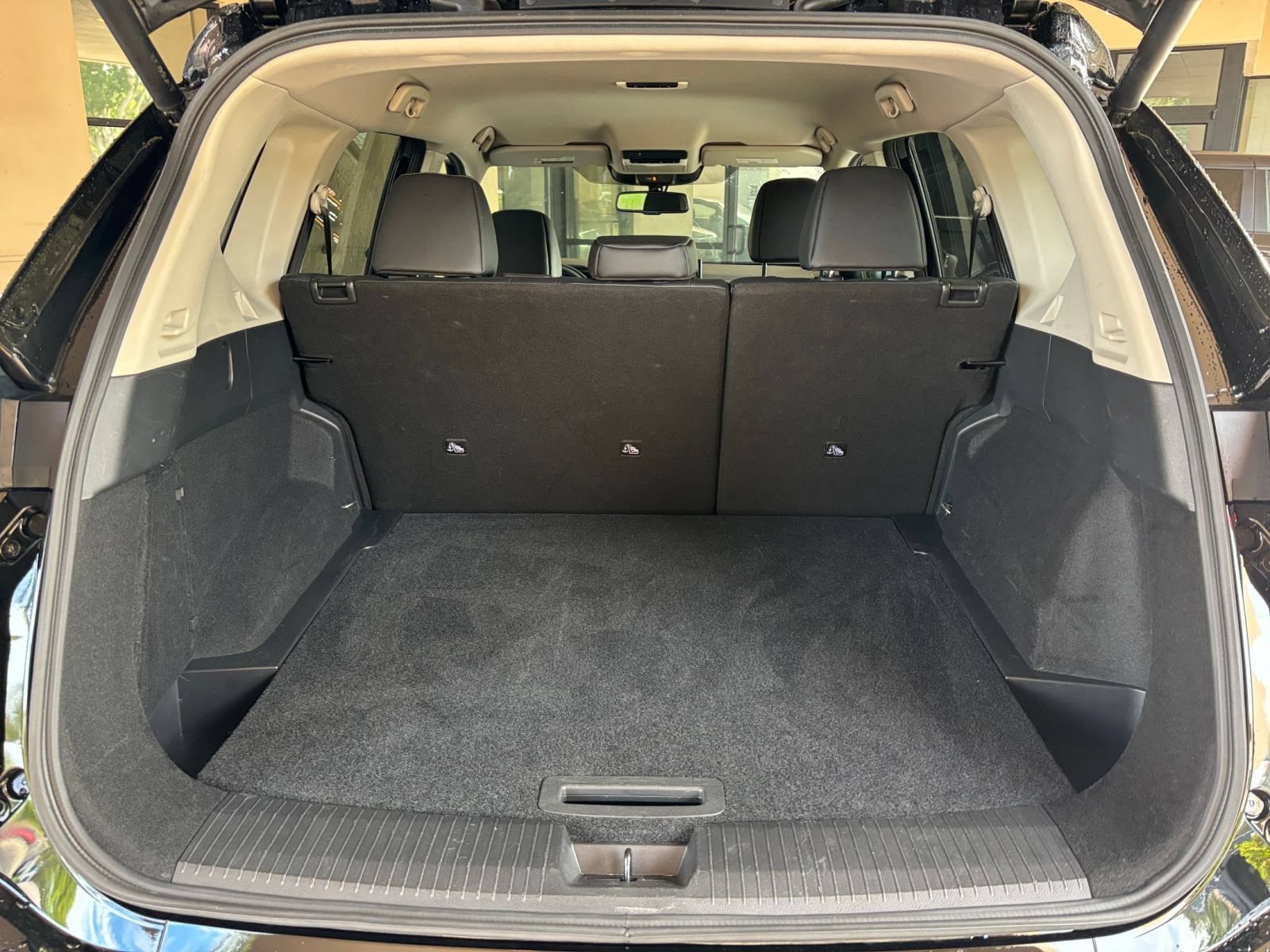 Used 2026 Nissan Rogue SL FWD image 32