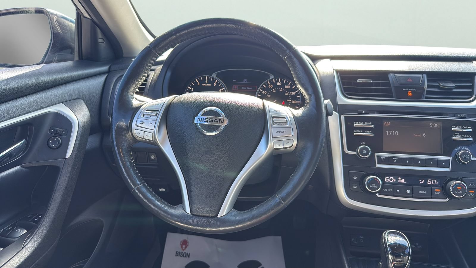 Used 2017 Nissan Altima 2.5 SL FWD image 9