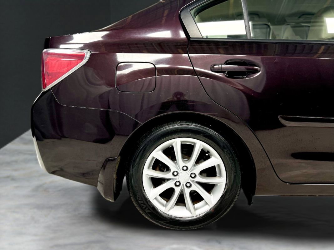 Used 2013 Subaru Impreza 2.0i Premium w/ All-Weather Pkg image 11