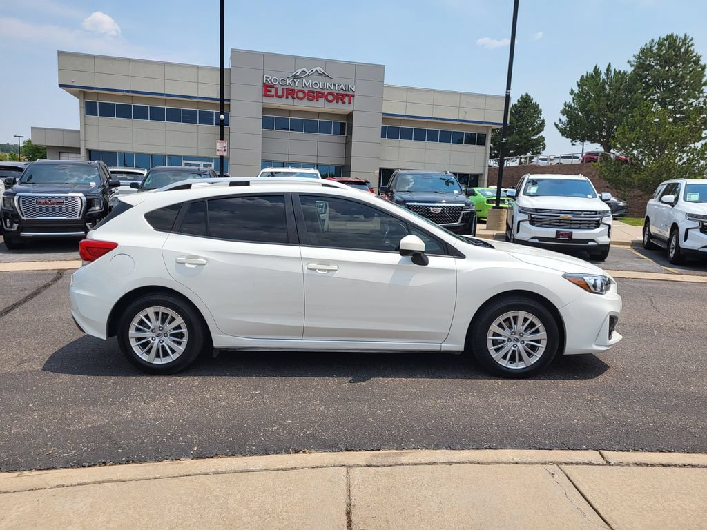 Used 2018 Subaru Impreza 2.0i Premium w/ Eyesight & BSD & Rcta AWD/4WD image 3